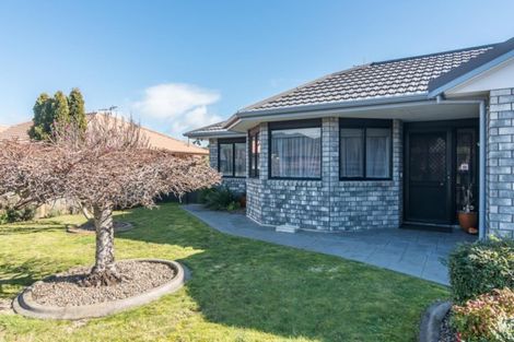Photo of property in 91 Makarini Street, Paraparaumu, 5032