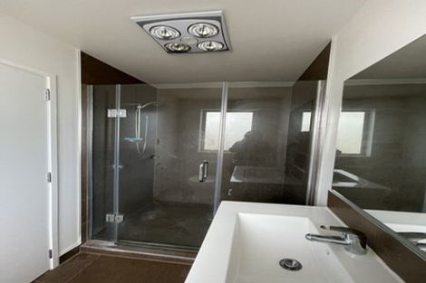 Photo of property in 53u1 May Street, Hamilton East, Hamilton, 3216