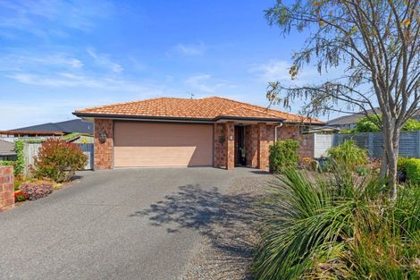 Photo of property in 5 Kirtle Close, Pyes Pa, Tauranga, 3112