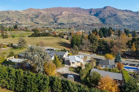Photo of property in 18 Macpherson Street, Wanaka, 9305