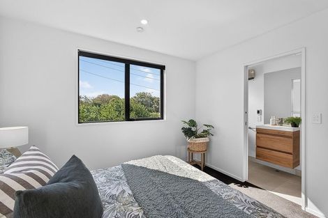 Photo of property in 5/13 Goldsmith Place, Waltham, Christchurch, 8023
