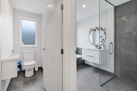 Photo of property in 4 Kakariki Lane, Waiwhakaiho, New Plymouth, 4312