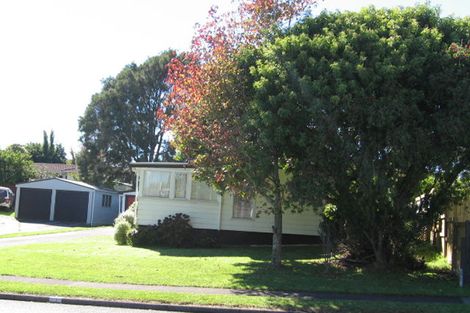 Photo of property in 66 Marendellas Drive, Bucklands Beach, Auckland, 2014