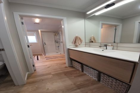Photo of property in 32 Eagles Way, Cable Bay, 0420