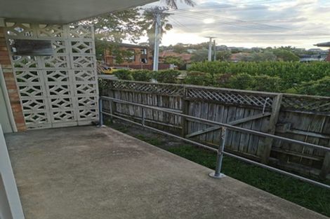 Photo of property in 1/120 Nile Road, Milford, Auckland, 0620