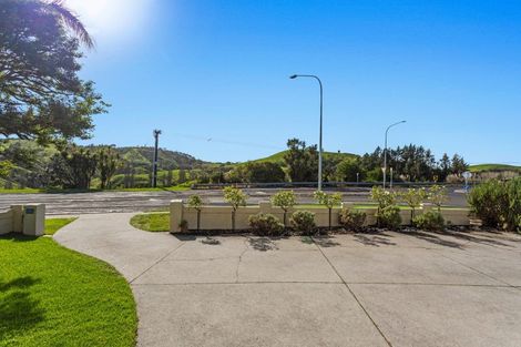 Photo of property in 118 Hillcrest Road, Whakatane, 3120