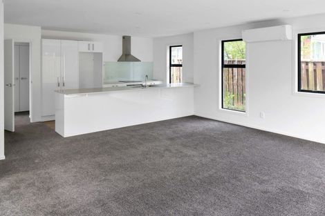 Photo of property in 1a Raymond Terrace, Fairfield, Lower Hutt, 5011