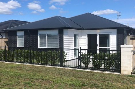 Photo of property in 11 Taioma Close, Papamoa, 3118