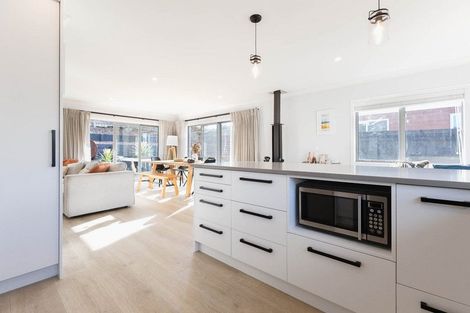 Photo of property in 19b Francis Road, Paraparaumu Beach, Paraparaumu, 5032