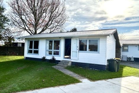 Photo of property in 76 Riverside Drive, Whakatane, 3120