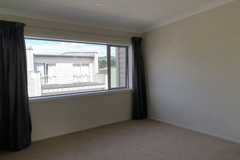 Photo of property in 19u7 Collins Avenue, Tawa, Wellington, 5028