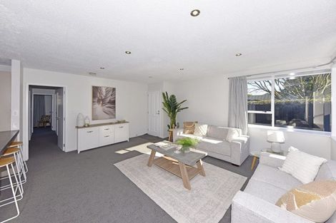 Photo of property in 19 Moreland Avenue, Papanui, Christchurch, 8053