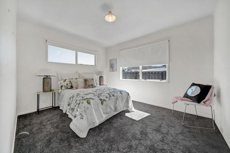 Photo of property in 1/62 Walworth Avenue, Pakuranga Heights, Auckland, 2010