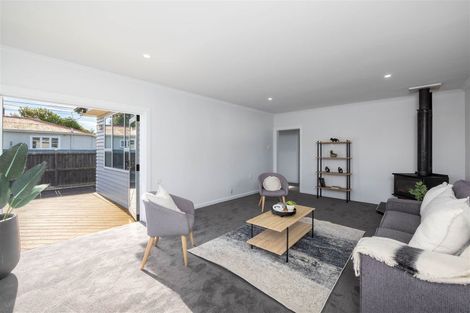 Photo of property in 8 Domain Terrace, Spreydon, Christchurch, 8024