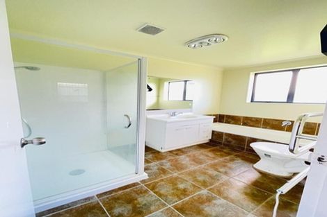 Photo of property in 11 Marblewood Grove, Pukekohe, 2120