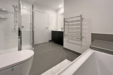 Photo of property in 25/1 Scott Road, Hobsonville, Auckland, 0616