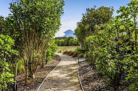 Photo of property in 423 Cardiff Road, Pembroke, Stratford, 4391