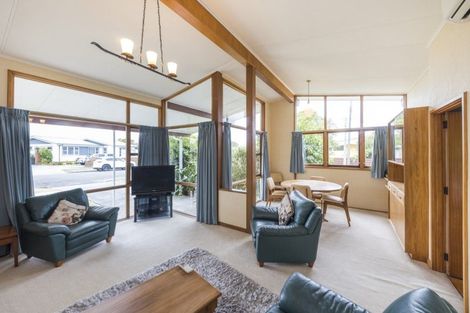 Photo of property in 82 Sherwill Street, Feilding, 4702