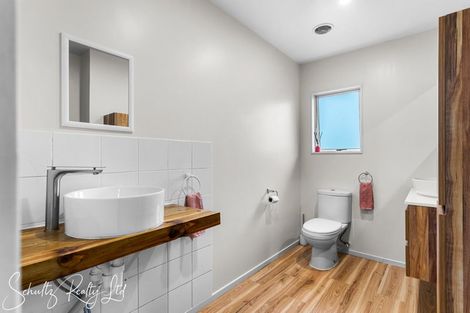 Photo of property in 30 Settlement Road, Kaiwaka, 0573
