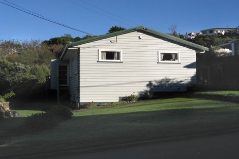 Photo of property in 54 Salford Street, Newlands, Wellington, 6037