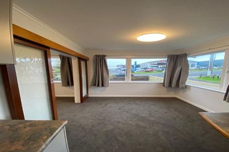 Photo of property in 190 Archers Road, Glenfield, Auckland, 0629