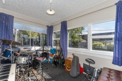 Photo of property in 72 Wyon Street, Linwood, Christchurch, 8062
