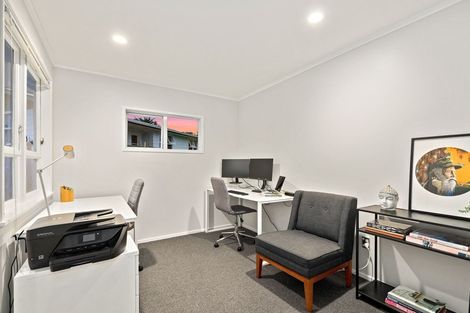 Photo of property in 7 Silver Birch Rise, Henderson, Auckland, 0612