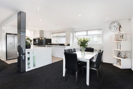 Photo of property in 27 Clare Road, St Albans, Christchurch, 8014