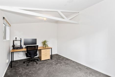 Photo of property in 71a Eastern Terrace, Beckenham, Christchurch, 8023