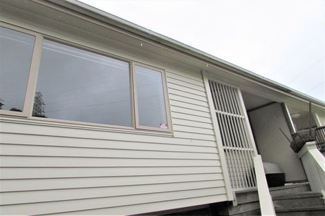 Photo of property in 2 Downing Street, Crofton Downs, Wellington, 6035