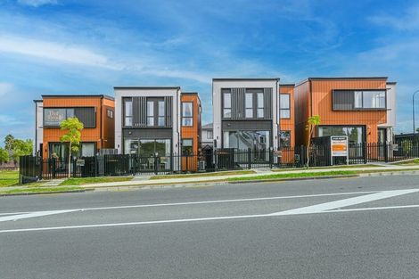 Photo of property in 89b Whitford Road, Botany Downs, Auckland, 2014
