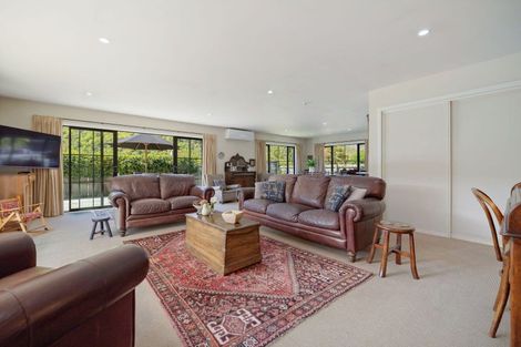 Photo of property in 4 Innes Place, Arrowtown, 9302