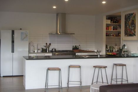 Photo of property in 9 Fitzroy Road, Bluff Hill, Napier, 4110