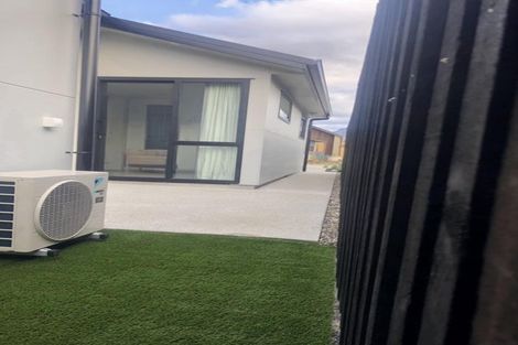 Photo of property in 22 Till Street, Jacks Point, 9371