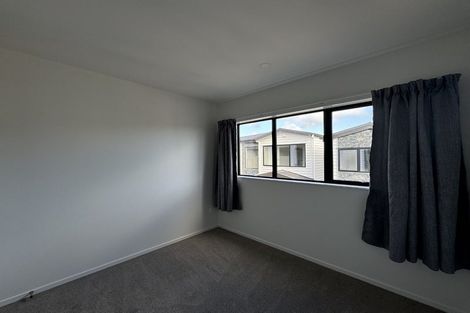 Photo of property in 16 Elegant Lane, Ranui, 0612