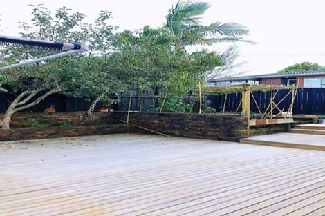 Photo of property in 2a Trafalgar Road, Milford, Auckland, 0620