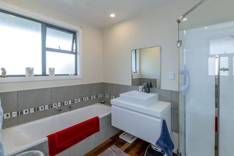 Photo of property in 178a Cambridge Street, Levin, 5510