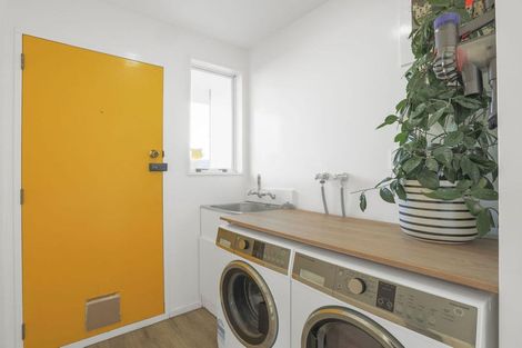 Photo of property in 243 Lyttelton Street, Spreydon, Christchurch, 8024