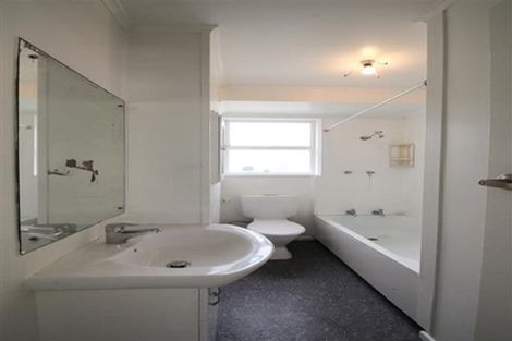 Photo of property in 82 Friedlanders Road, Manurewa, Auckland, 2102