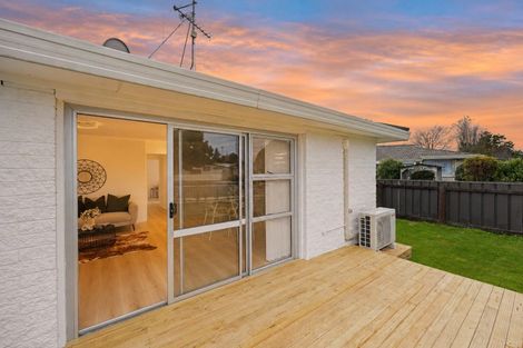 Photo of property in 7 Bradley Place, Nawton, Hamilton, 3200