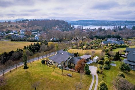 Photo of property in 1 Hollyhock Lane, Wanaka, 9305