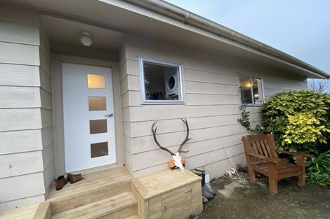 Photo of property in 20b Hilton Grove, Kelvin Grove, Palmerston North, 4414