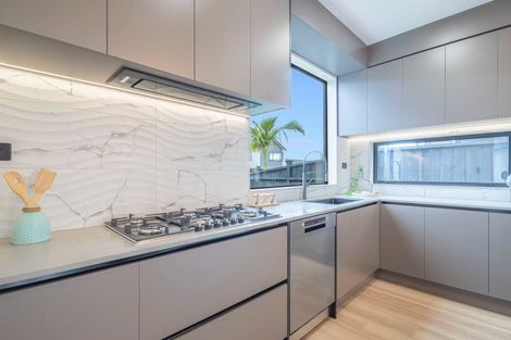 Photo of property in 1 Treloar Crescent, Hobsonville, Auckland, 0616