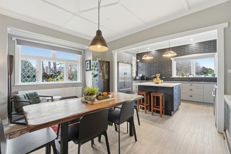 Photo of property in 33 Grey Street, College Estate, Whanganui, 4500