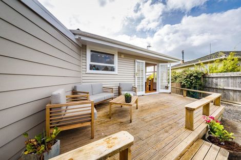 Photo of property in 66 Phillips Street, Sanson, 4817