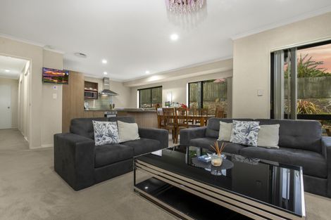 Photo of property in 23 Foxlaw Street, Randwick Park, Auckland, 2105