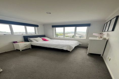 Photo of property in 150 Navigation Drive, Whitby, Porirua, 5024