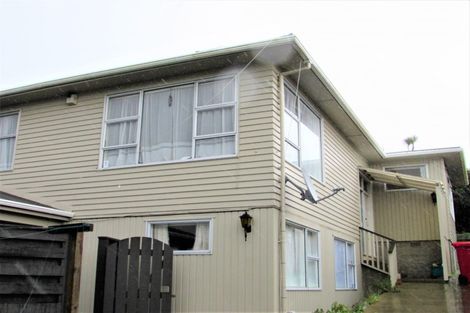 Photo of property in 4 Hillview Crescent, Paparangi, Wellington, 6037