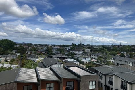 Photo of property in 407/3 Rauemi Way, Te Atatu South, Auckland, 0610