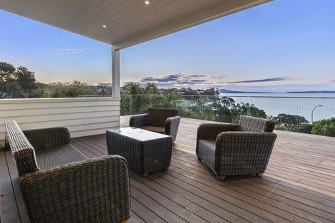 Photo of property in 4 Rangitoto View Road, Cockle Bay, Auckland, 2014